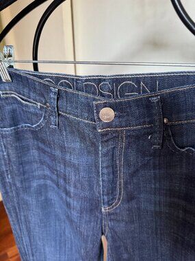 GOLDSIGN SHELLY JEANS SIZE 26 " NEVER WORN MADE IN USA